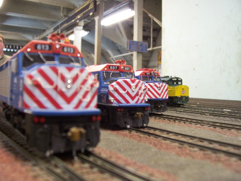 metra 613/607/162 and cnw 505