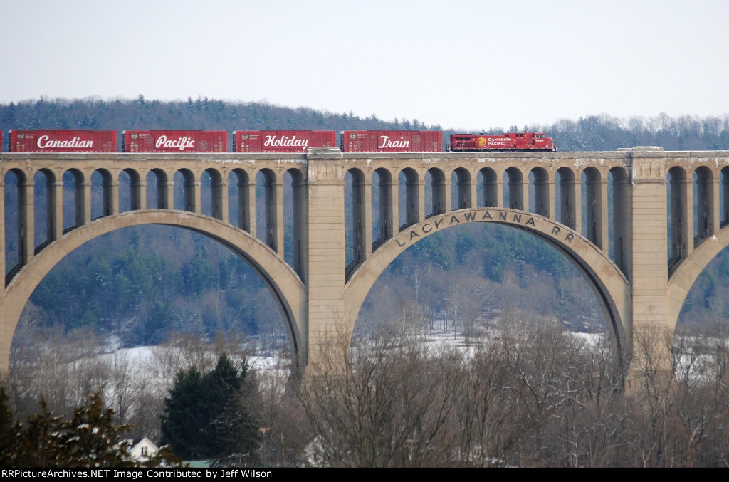 Over the Lackawanna sign