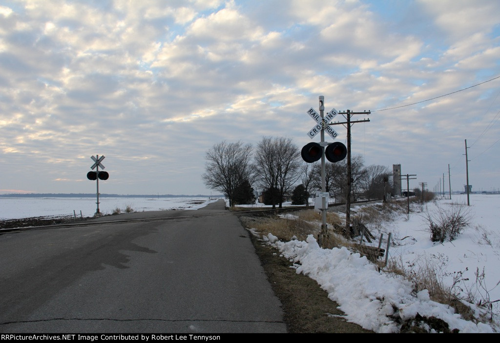 EVWR Grade Crossing