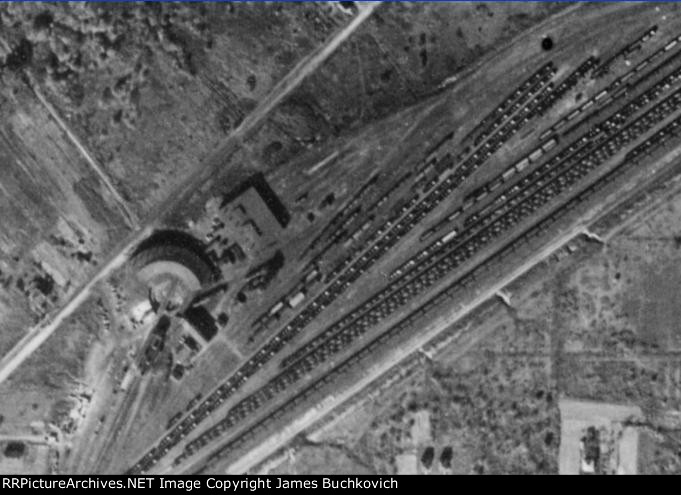 B&LE Roundhouse and Yard