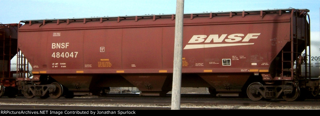 BNSF 484047