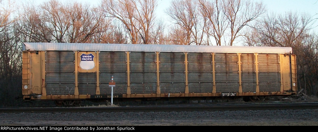 ETTX 904249, side view