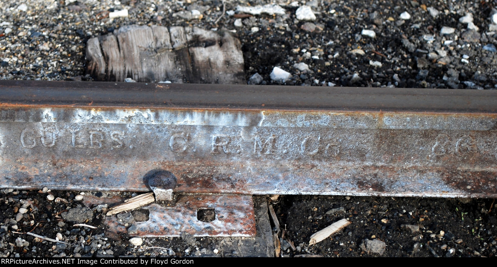 60 lbs. C. R. M. Co. 1886 on active siding