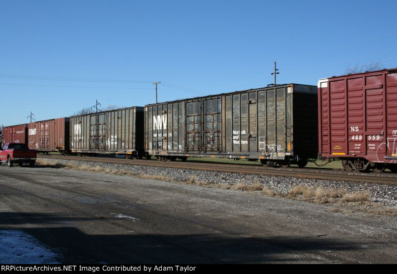 Old NW boxcars