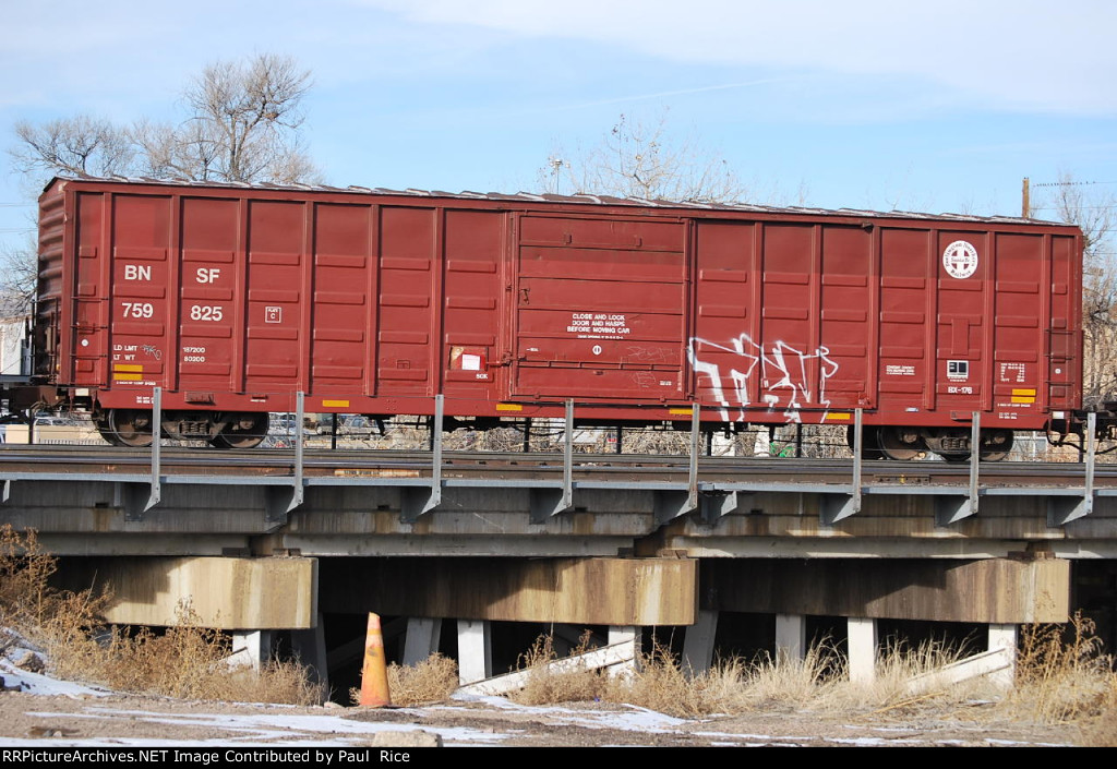 BNSF 759825