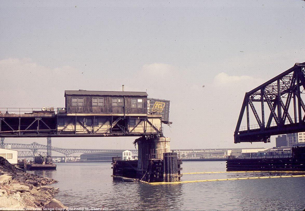 Central Railroad of New Jersey Newark Branch: Newark / Lincroft Swingbridge Accident