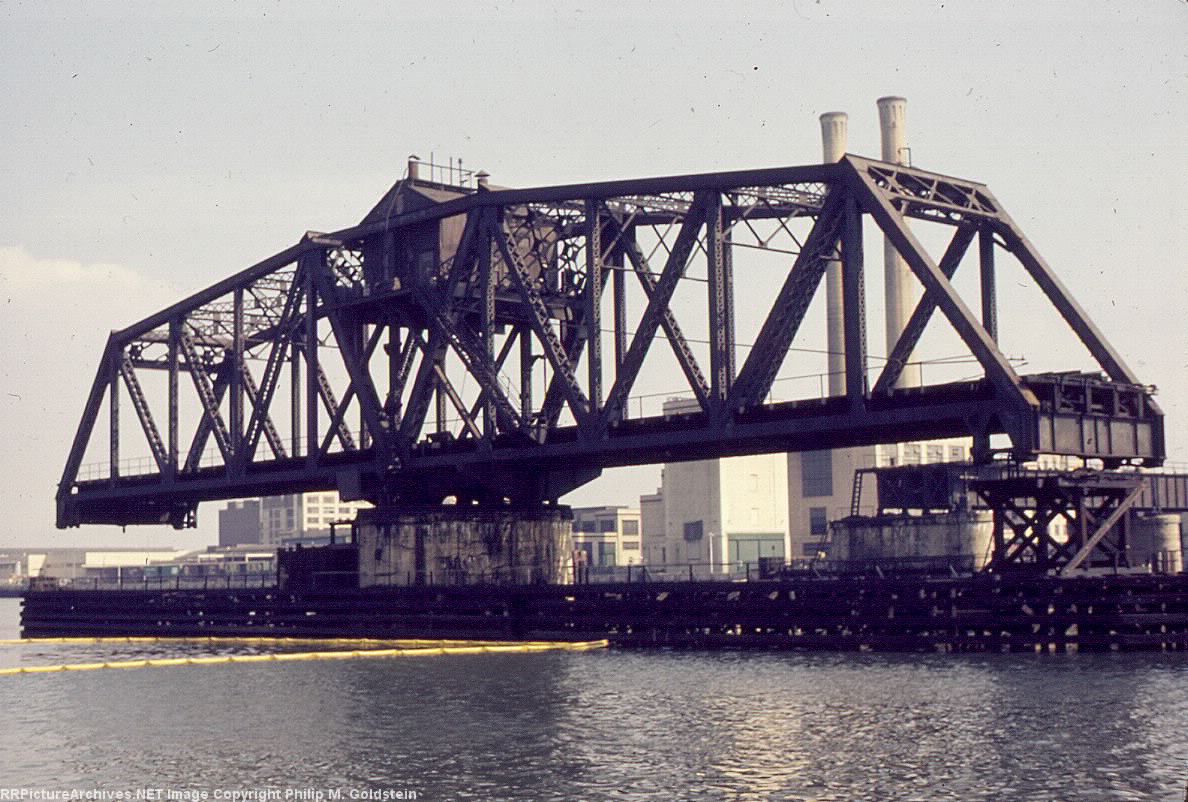 Central Railroad of New Jersey Newark Branch: Newark / Lincroft Swingbridge Accident