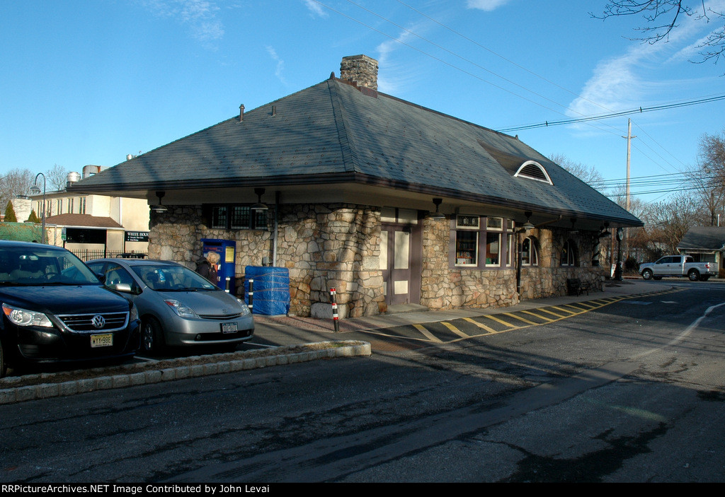 NJT Station Building