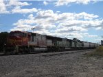 BNSF 8221 EAST