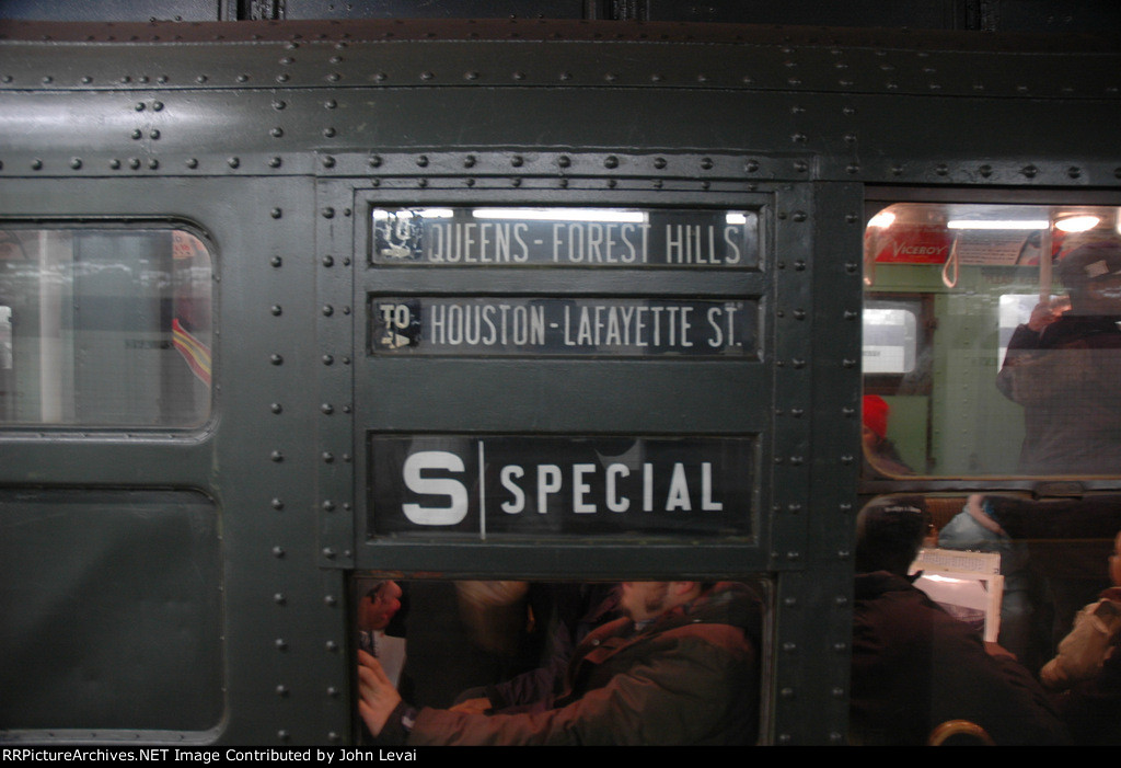 Old Destination and Route Board