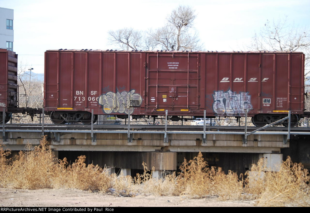 BNSF 713066