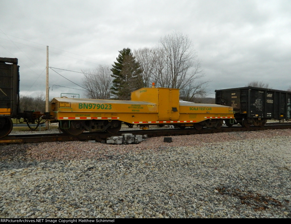 Burlington Northern Scale Test Car!