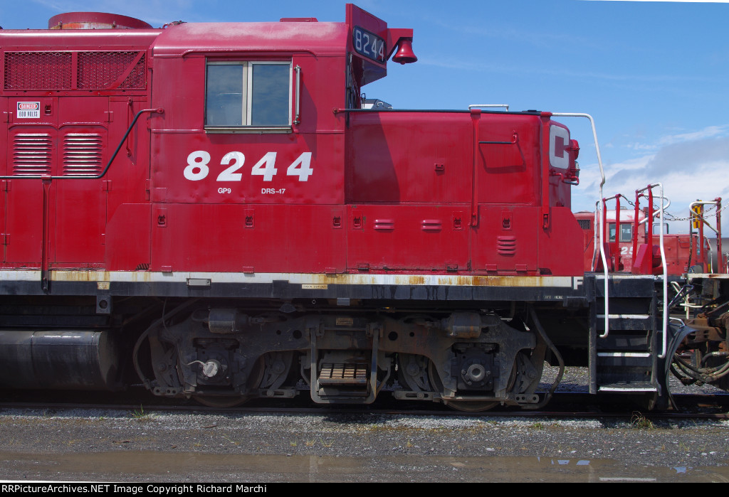 CP 8244