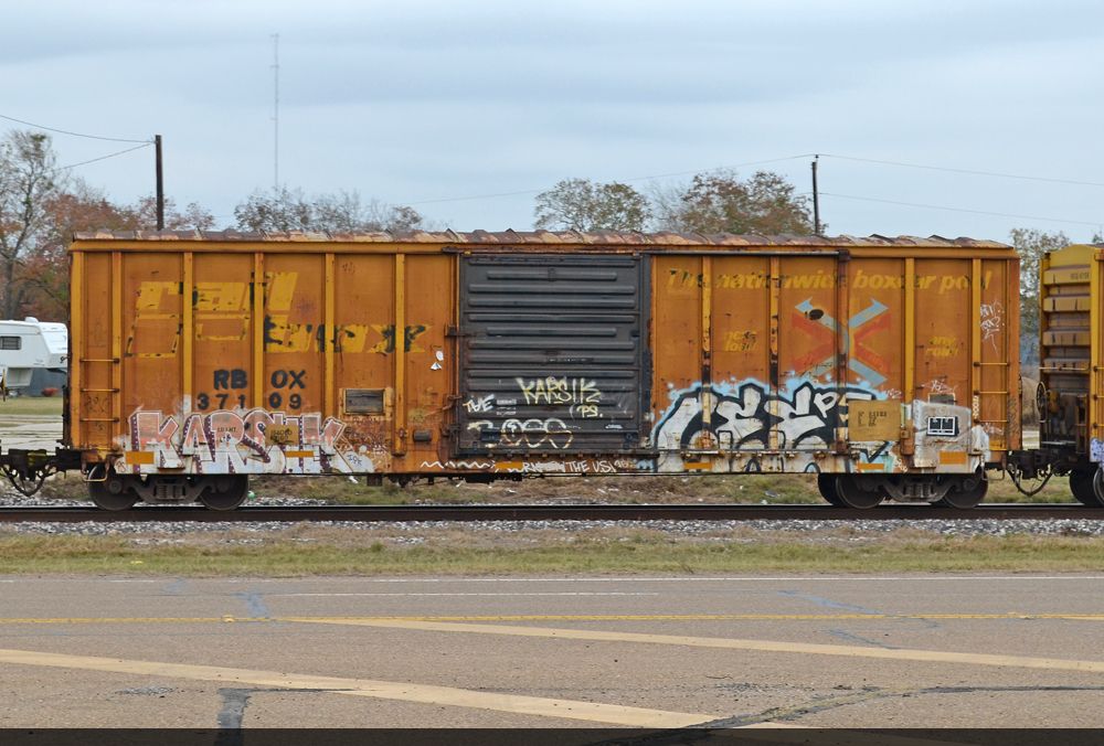 RBOX 37109