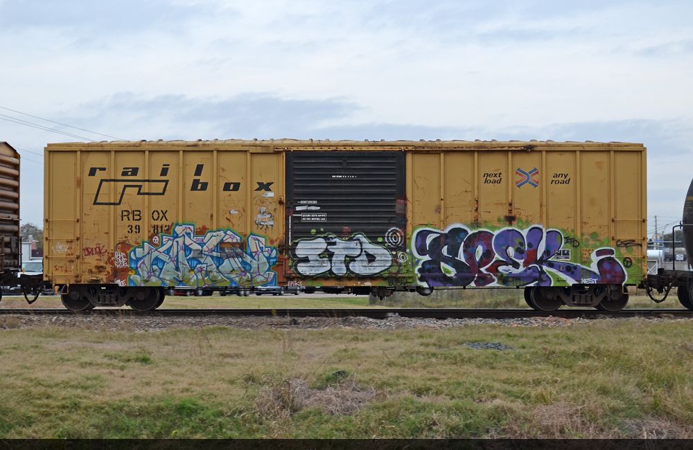Left side of RBOX 39812