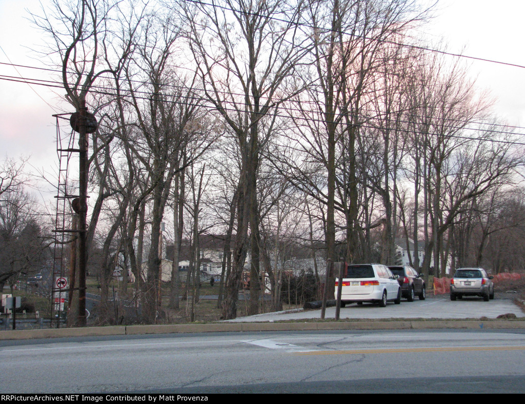 Reading Signal still stands at Egypt road