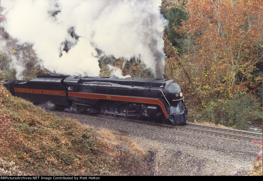 Jack Taylor running N&W 611 up the loops