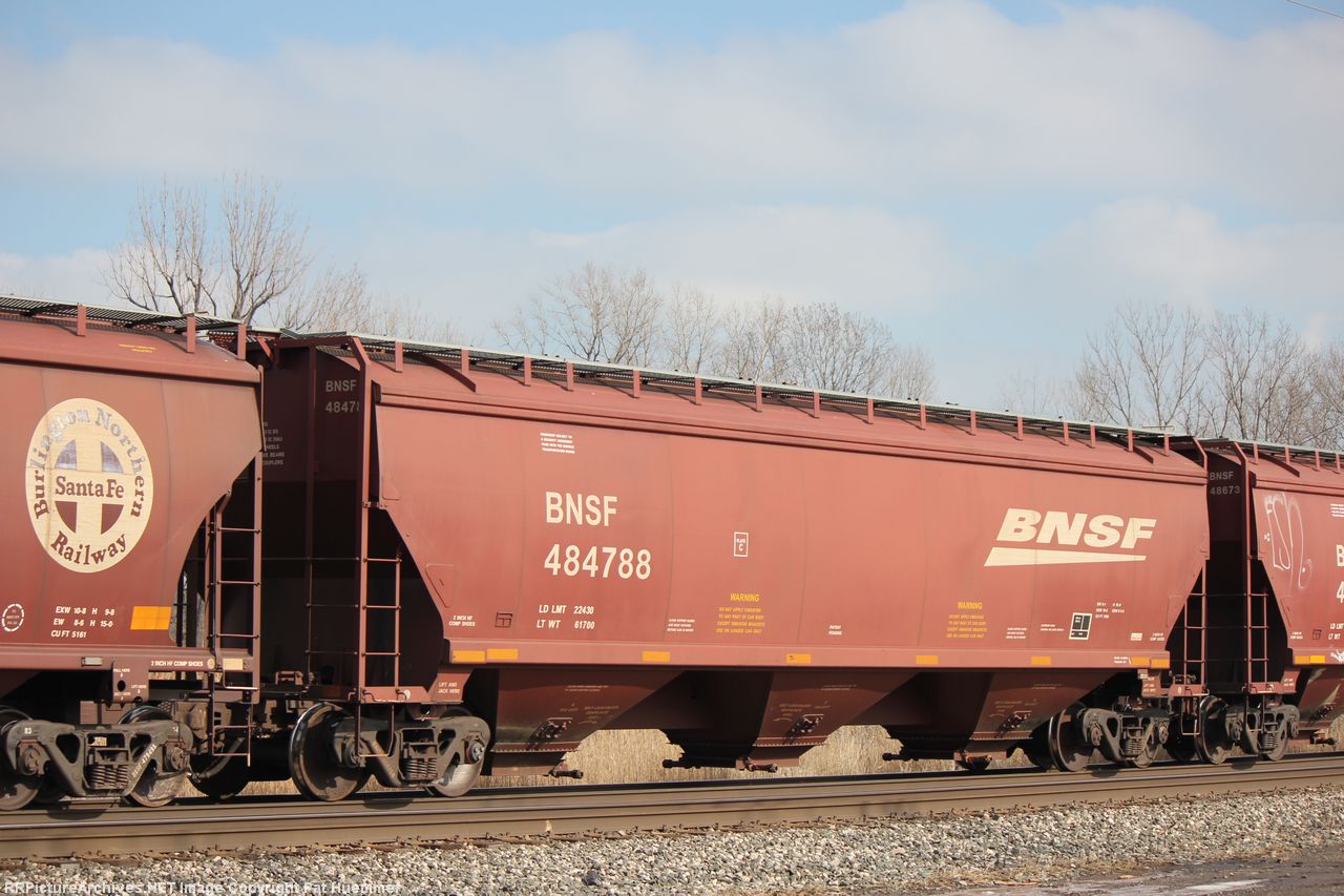 BNSF 484788