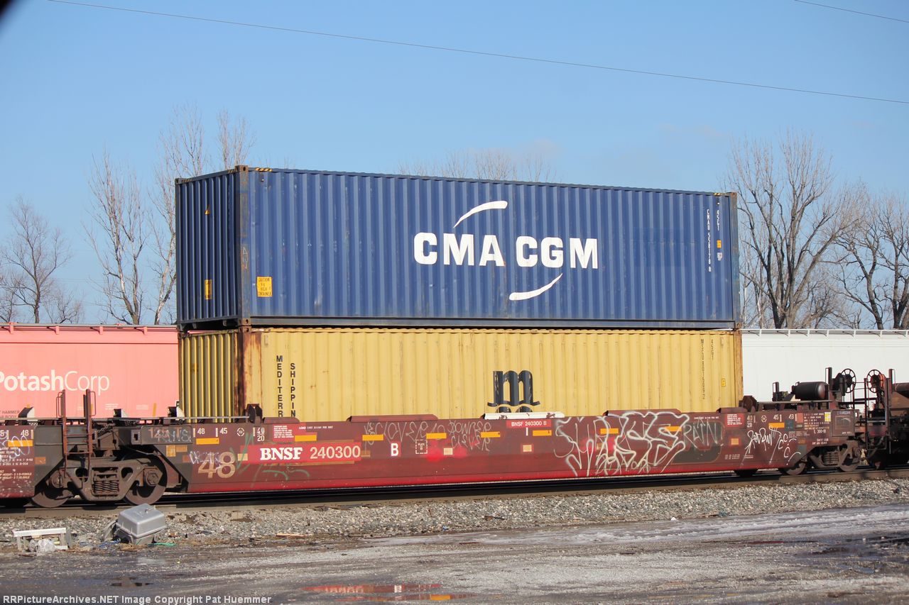 BNSF 240300
