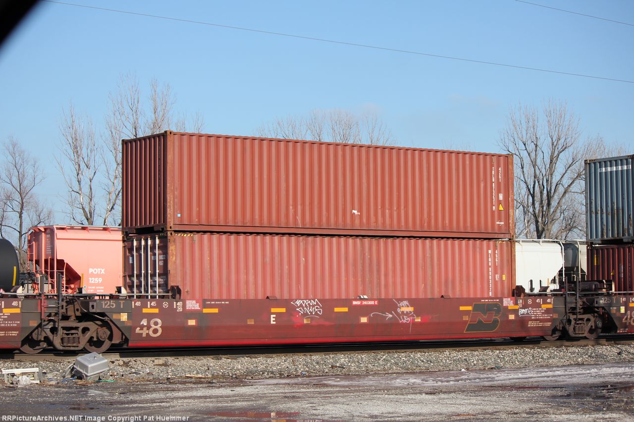 BNSF 240300