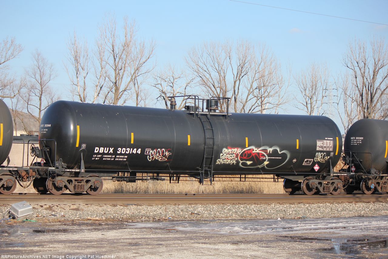 DBUX 303144