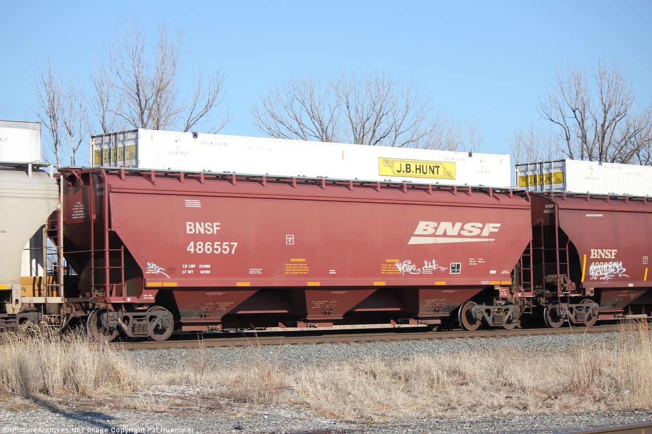 BNSF 486557