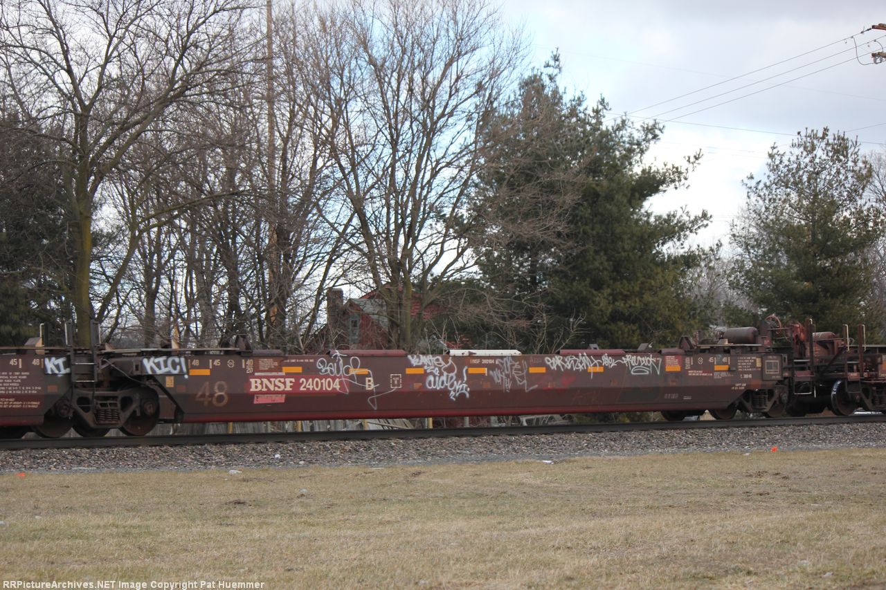 BNSF 240104