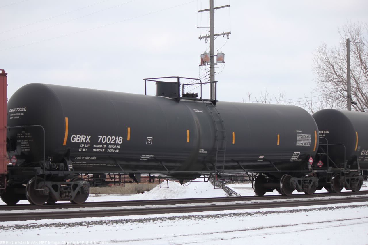 GBRX 700218