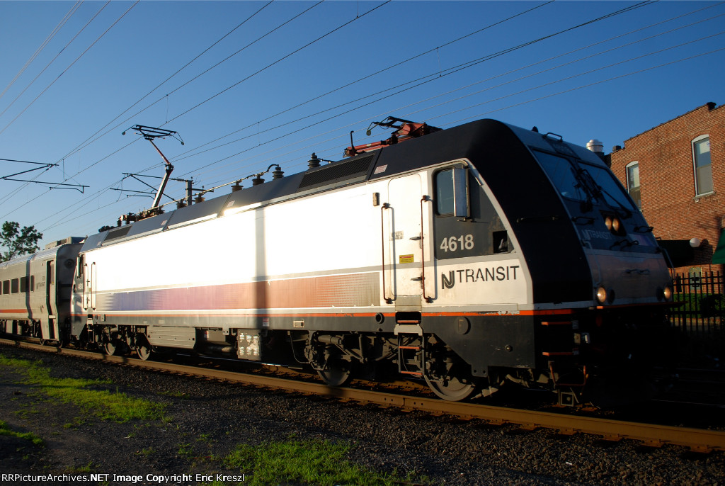 NJT 4618