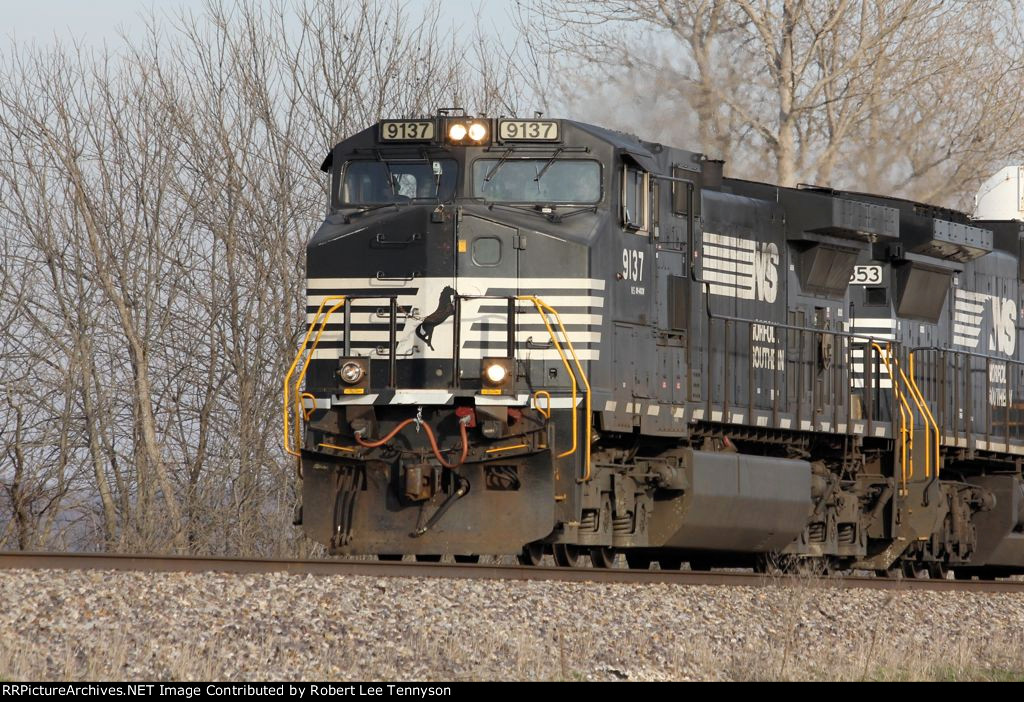 NS 375 Westbound