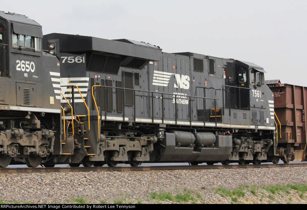 NS 927 Westbound
