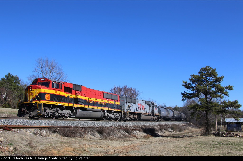 KCS 3936 H-Train South