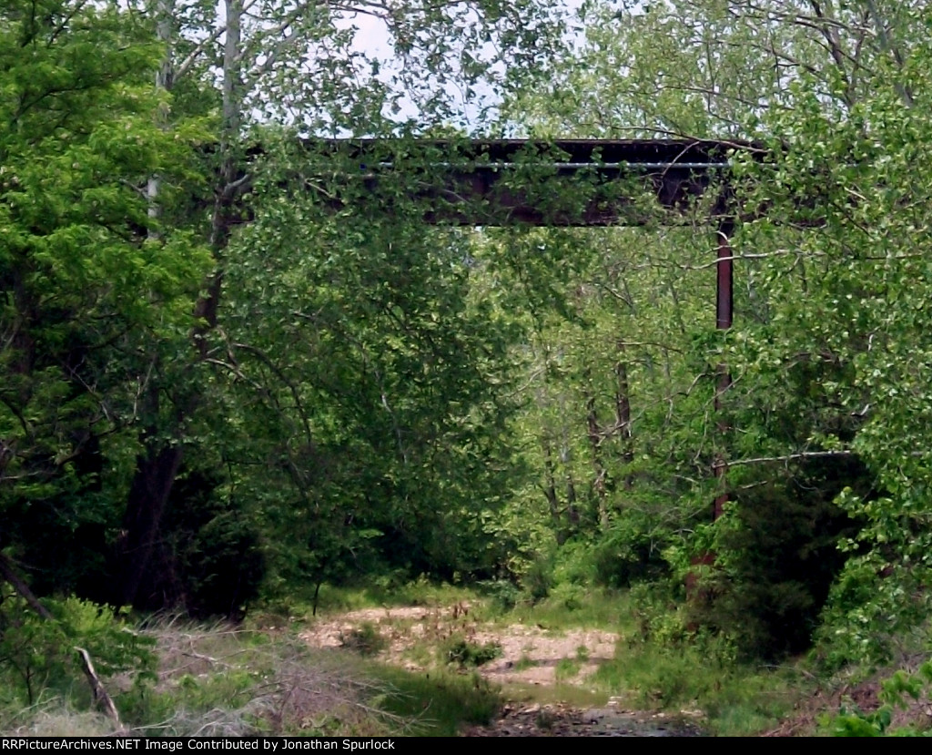 Ex-RI bridge south of US 50