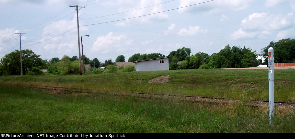 Ex-RI track, looking northwest