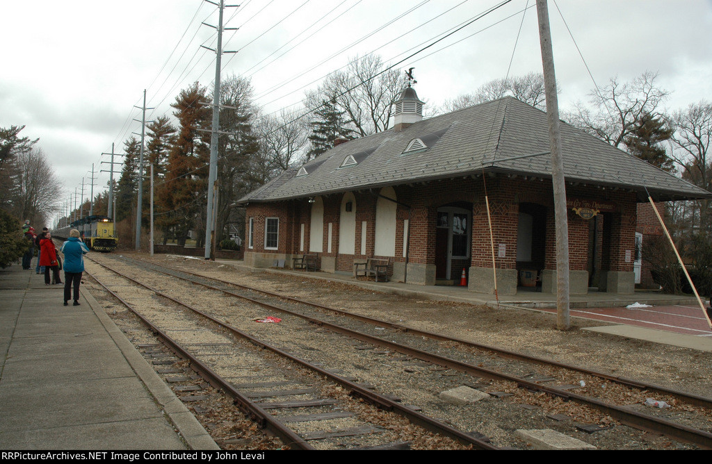 The RBBB Circus Train is approaching.