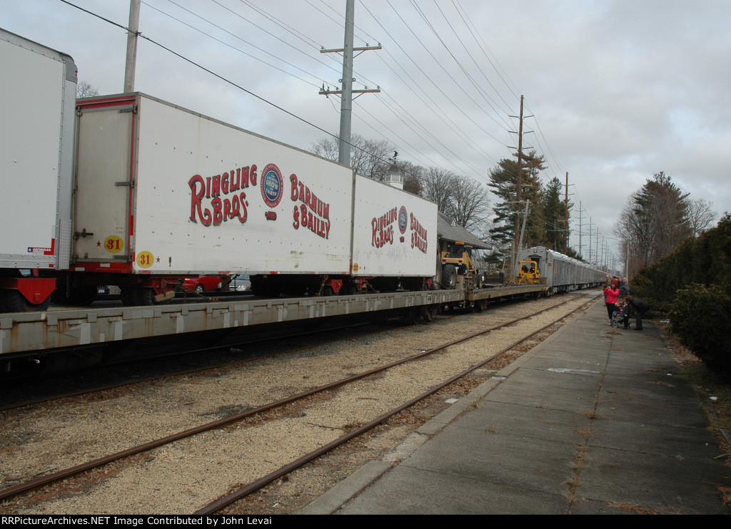 RBBB Circus Train