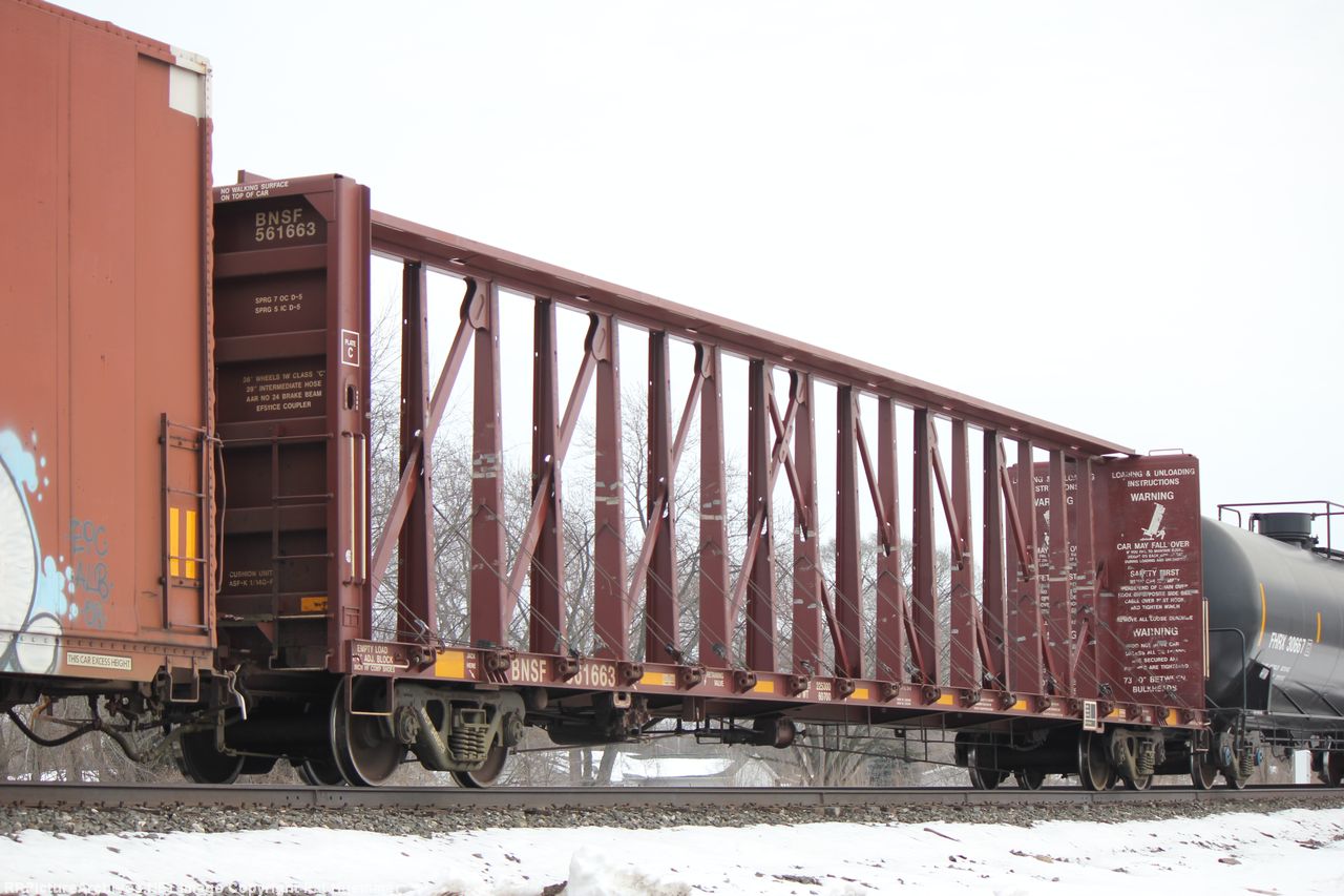 BNSF 561663