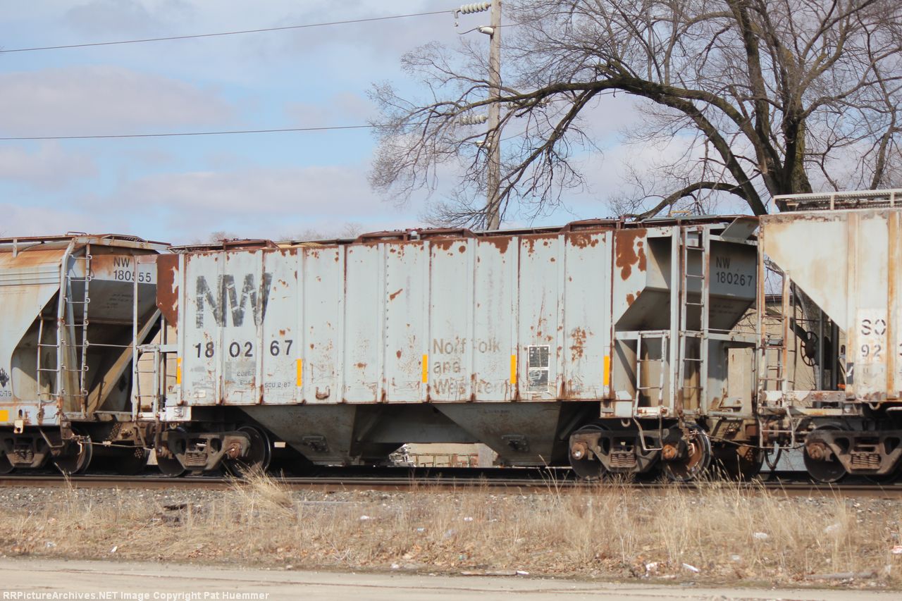 NW 180267