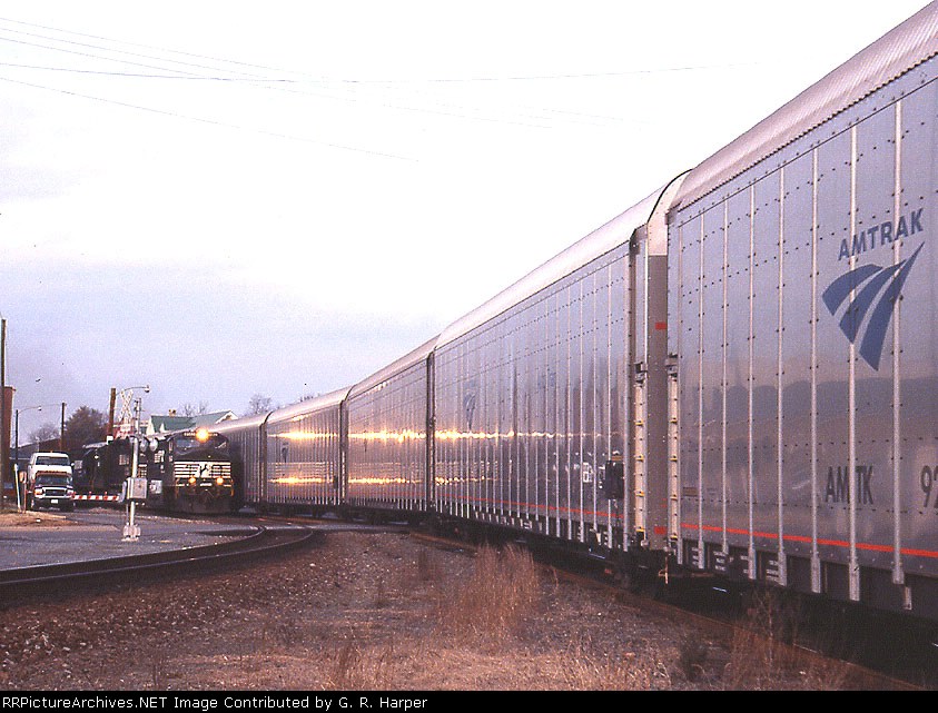NS train 228 passes the detouring Auto Train 