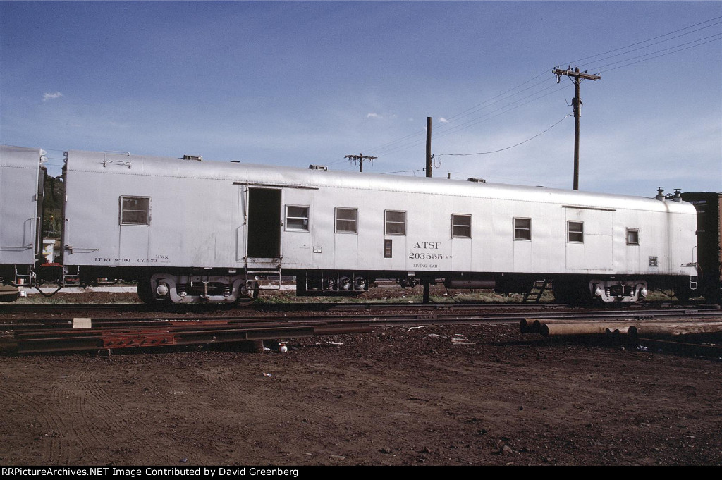 ATSF Living Car Wk 203555