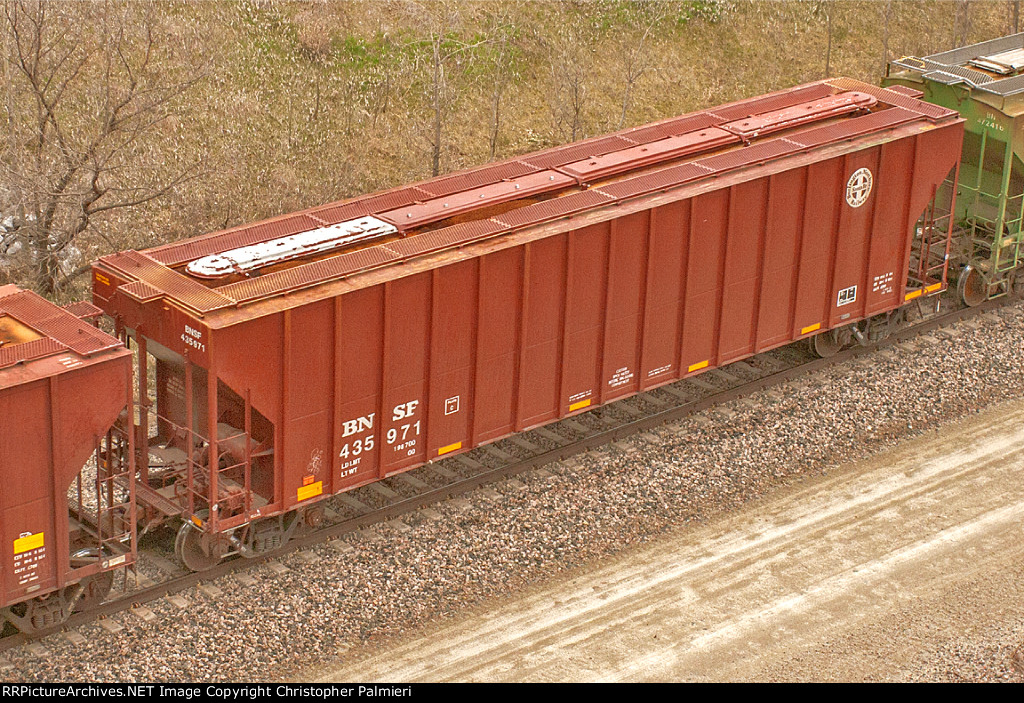BNSF 435971 on M-LINTUL1-16