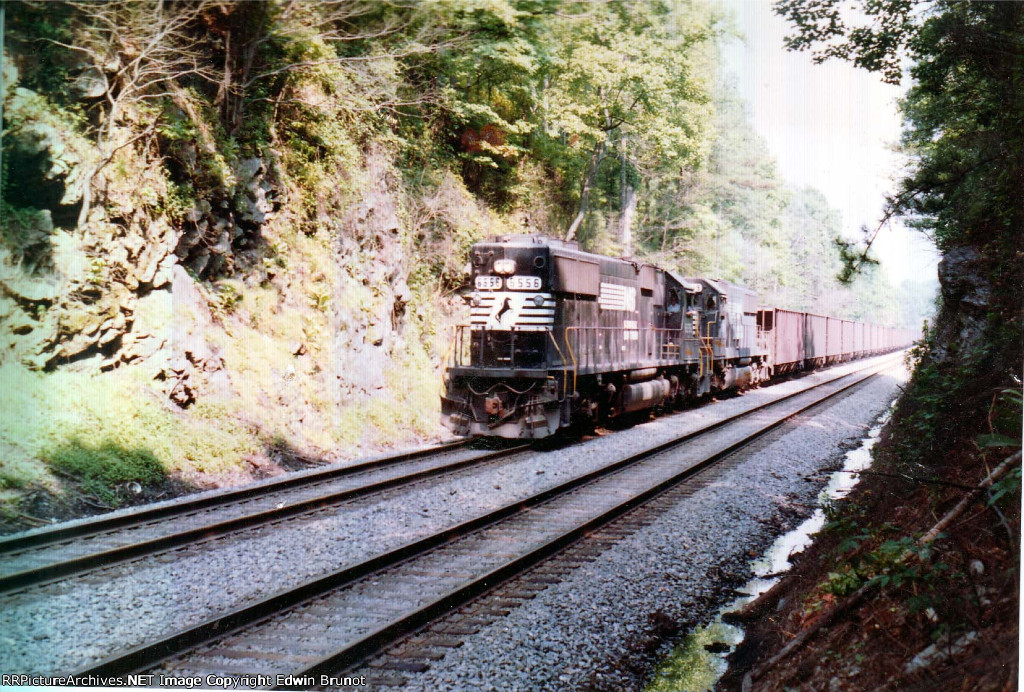 NS unit coal train 1