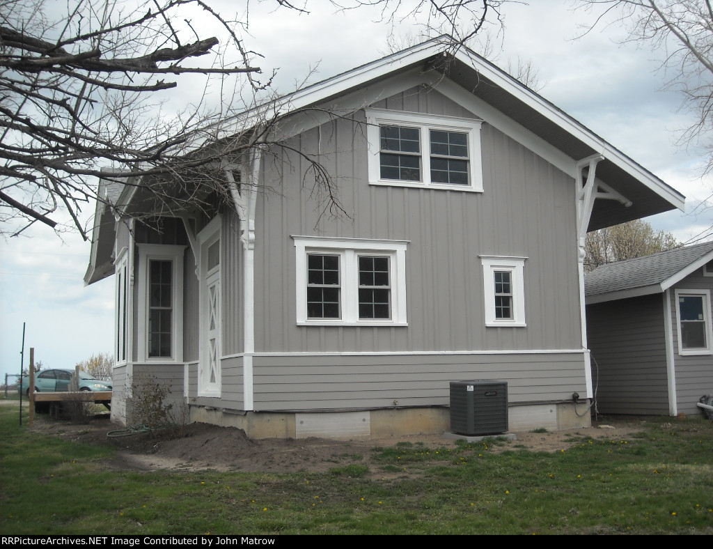 Former SLSF Depot from Valley Center