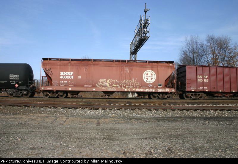 BNSF 403801