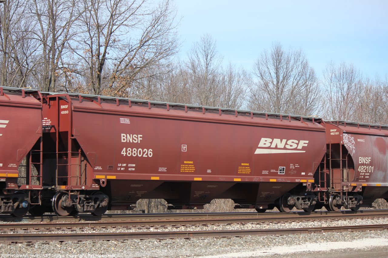 BNSF 488026