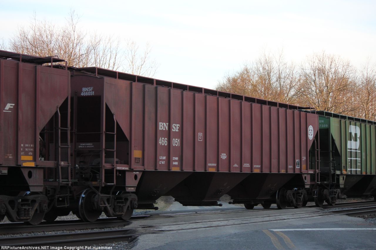 BNSF 466051