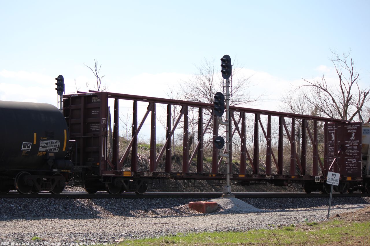 BNSF 561516
