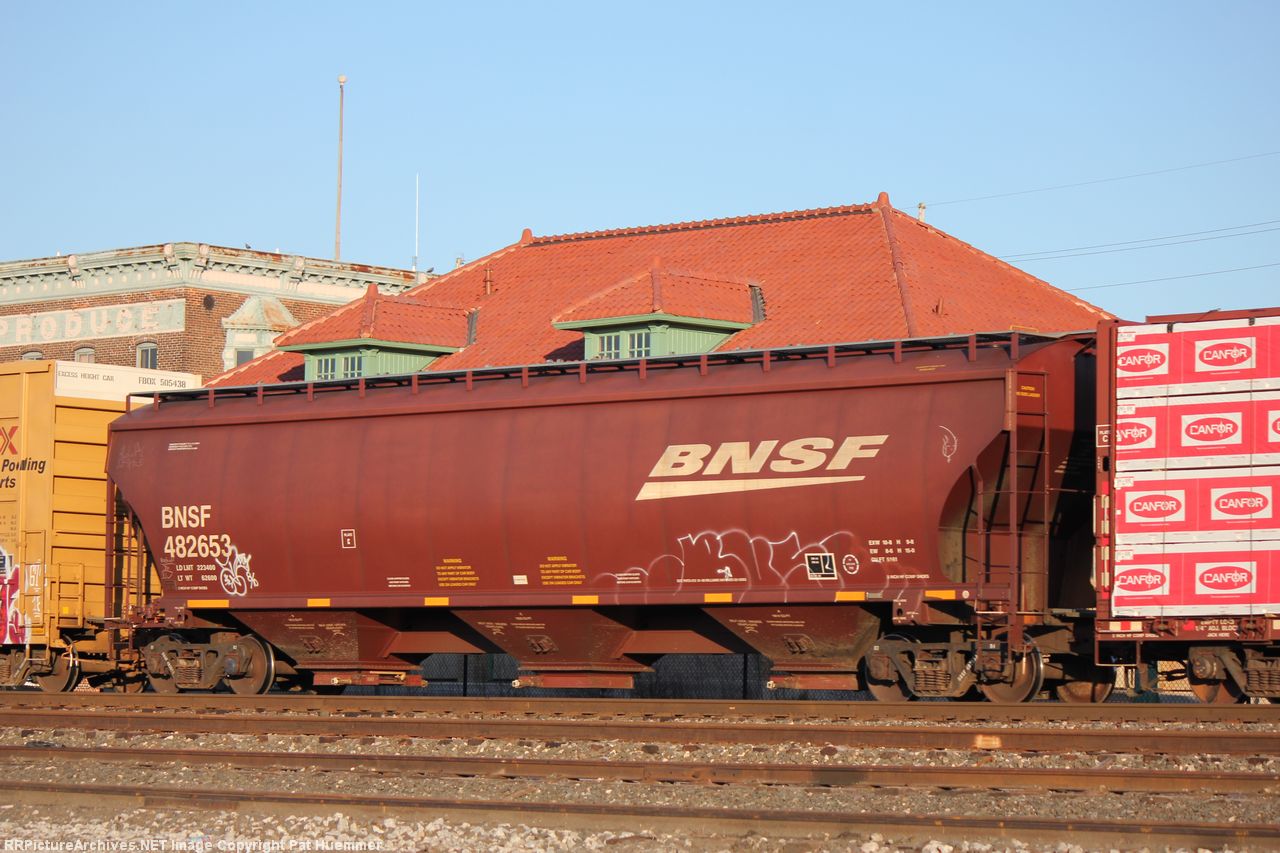 BNSF 482653