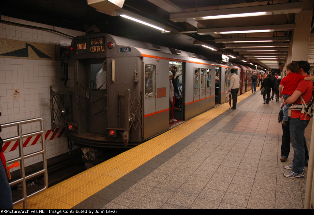NYCMTA Nostalgiac Consist at Grand Central Station