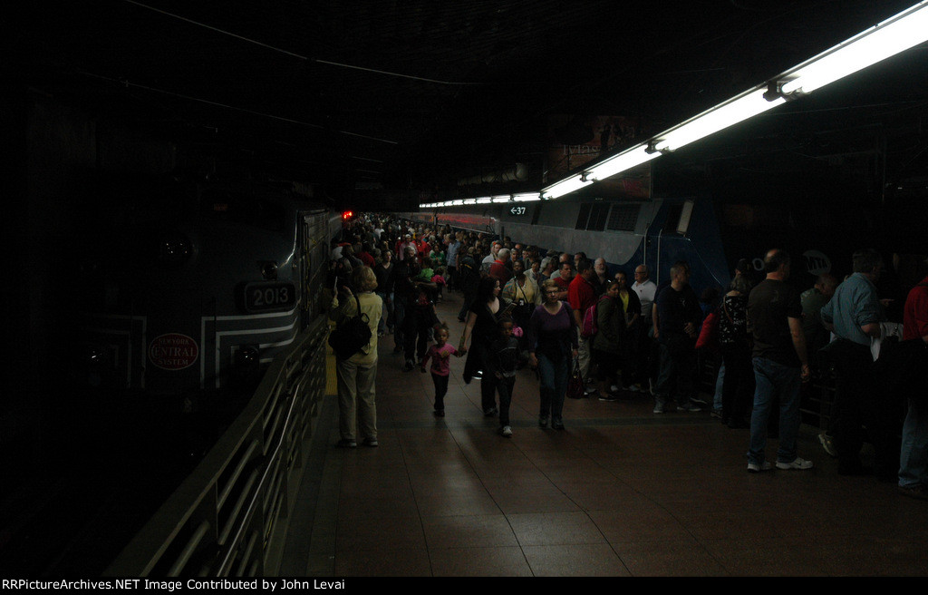 Grand Centrals Centennials Railcar Display Event